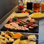 Hotel Traditions - 